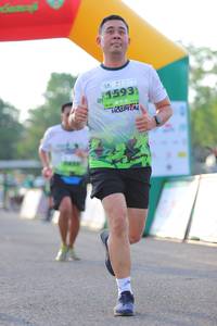 BIB: 1593
                            <button type="button" onclick="openModal(3642376)" class="btn btn-primary btn-sm float-right btn-popup" data-toggle="modal" data-target=".modal-high-quality">
                        <i class="fas fa-shopping-cart"></i> Add to Cart
                    </button>
                                            <button type="button" onclick="isThisMe(3642376, true)" class="btn btn-success btn-sm float-right btn-popup btn-isme hidden" data-toggle="tooltip" data-placement="bottom" title="นี่คือรูปของคุณใช่ไหม คลิกที่นี่เพื่อเอาเข้าอัลบั้ม">
                        <i class="fas fa-plus"></i> Add to album
                    </button>
                    <button type="button" onclick="isThisMe(3642376, false)" class="btn btn-warning btn-sm float-right btn-popup btn-isnotme hidden">
                        <i class="fas fa-ban"></i> Remove from album
                    </button>